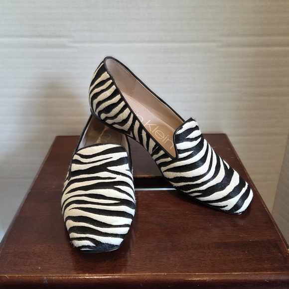Calvin Klein Women's Black and White Zebra Striped Loafers - Picture 1 of 9